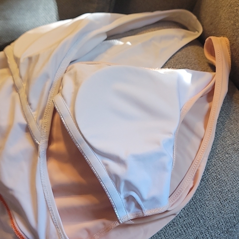 SWIMMSUIT size m - Picture 7 of 7